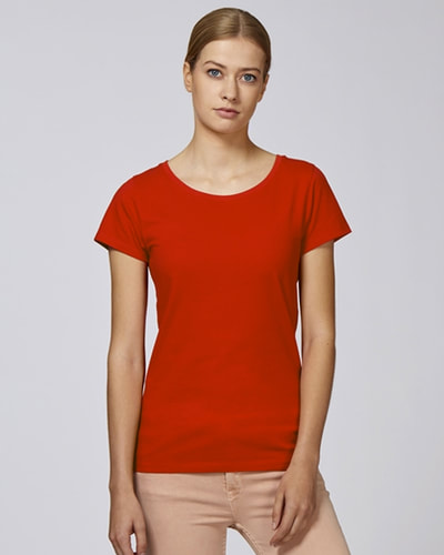 kirkkaan punainen naisten slim fit t-paita