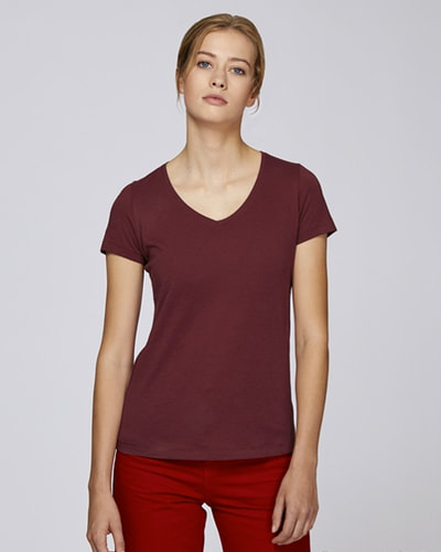 viininpunainen naisten v-neck t-paita